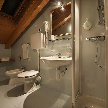 Steinbock B&B - Apartaments Livigno Extérieur photo